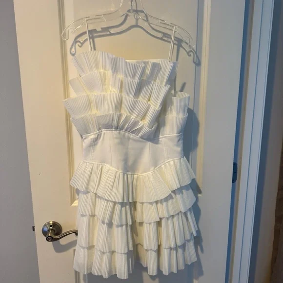 Acler Tremore Mini Dress in Ivory | Size 6 - Picture 4 of 8